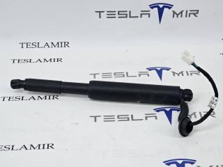 амортизатор крышки багажника (3-5 двери) Tesla Model 3 2 поколение 2024, 1714865-00