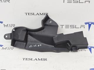 планка под капот Tesla Model 3 2 поколение 2024, 1694504-01