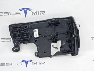 Блок управления BCM (бортовой сети) (Body Control Module) Боди Tesla Model 3 1 поколение 2023, 1100340-32, 1567454-00, 1497848-00, 1566853-00, 1567454-00-B
