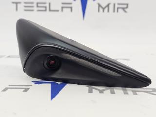Повторитель поворота (камера крыла АП2.0/2.5/3.0/4.0) левый Tesla Model 3 2 поколение 2024, 1637041-00, 1637041-0L, 1820734-00