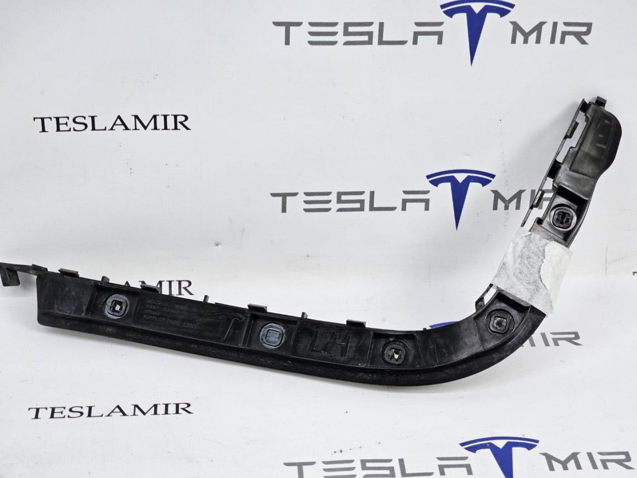 Крепление бампера заднего Tesla Model 3 1 поколение 2023, 1083988-00, 1083990-00 - фото №1