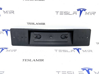 бленда Tesla Model Y 1 поколение 2021, 1493099-00