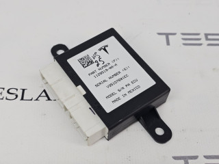 Блок управления стояночным тормозом и парктрониками Tesla Model S 1 поколение [рестайлинг] 2018, 1129519-00
