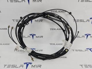 Пневмопровод Tesla Model S 1 поколение [2-й рестайлинг] 2022, 1420937-00