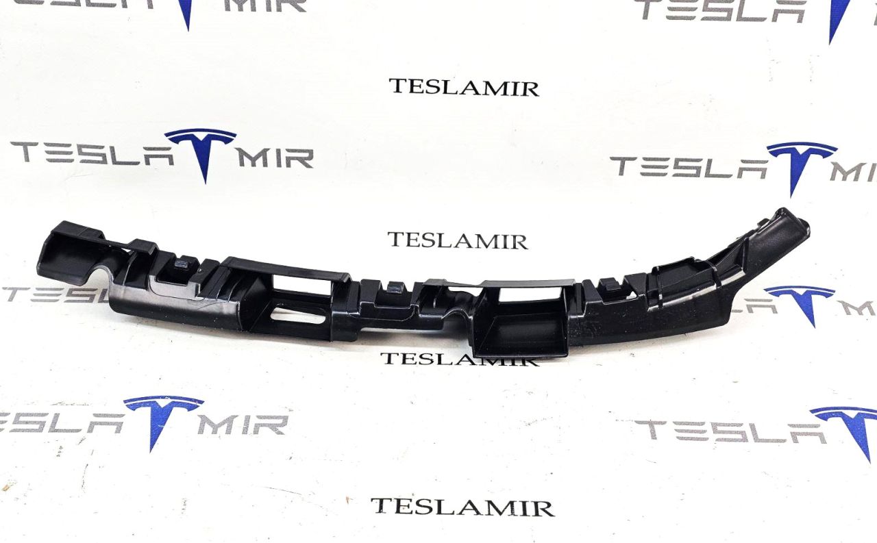 крепление фары левой Tesla Model 3 2 поколение 2024, 2040184-00, L876694 - фото №1