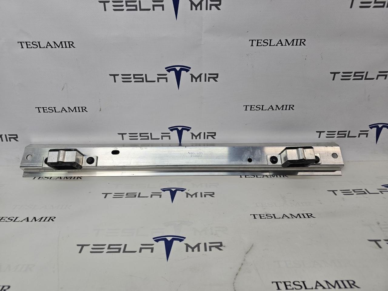 Усилитель бокса подкапотного Tesla Model Y 1 поколение 2025, 2132440-00 - фото №1