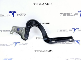петля капота правая Tesla Model Y 1 поколение 2021, 1496268-00