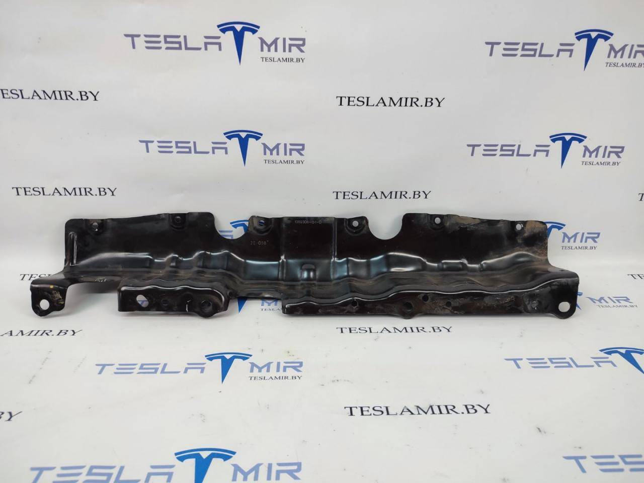 Кронштейн крепления батареи задний Tesla Model 3 1 поколение 2023, 1089308-01 - фото №1
