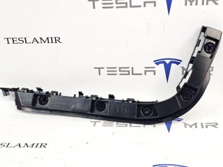 Крепление бампера заднего Tesla Model 3 2 поколение 2024, 1762734-00, 1757097-00