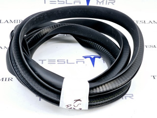 уплотнитель двери Tesla Model Y 1 поколение 2021, 1497675-00, 1497676-00