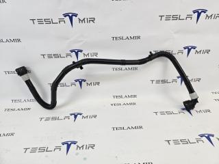 трубка охлаждающей жидкости Tesla Model 3 2 поколение 2024, 1659782-50