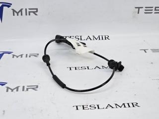 Датчик ABS АБС задний Tesla Model 3 2 поколение 2024, 1188771-00