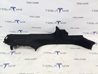 Накладка стойки B внутренняя Tesla Model 3 2 поколение 2025, 1733510-00, 1733510-23