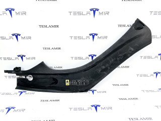 Подкапотный пластик бокса правый Tesla Model X 1 поколение 2018, 1036238-00, 1036239-00