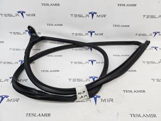 уплотнитель двери Tesla Model 3 2 поколение 2024, 1910983-00