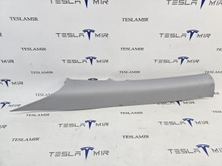 Накладка стойки С внутренняя правая верхняя Tesla Model 3 2 поколение 2024, 1771856-10