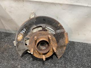 ступица передняя левая Chevrolet Equinox 3 поколение 2018, 1.5 л., бензин, бежевый, полный привод