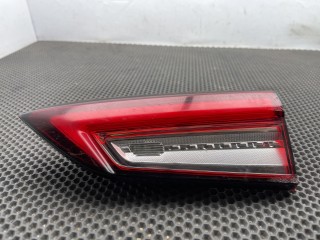 фонарь крышки багажника правый GMC Terrain 2 поколение [рестайлинг] 2022, 1.5 л., бензин, АКПП, чёрный, полный привод, 84931516