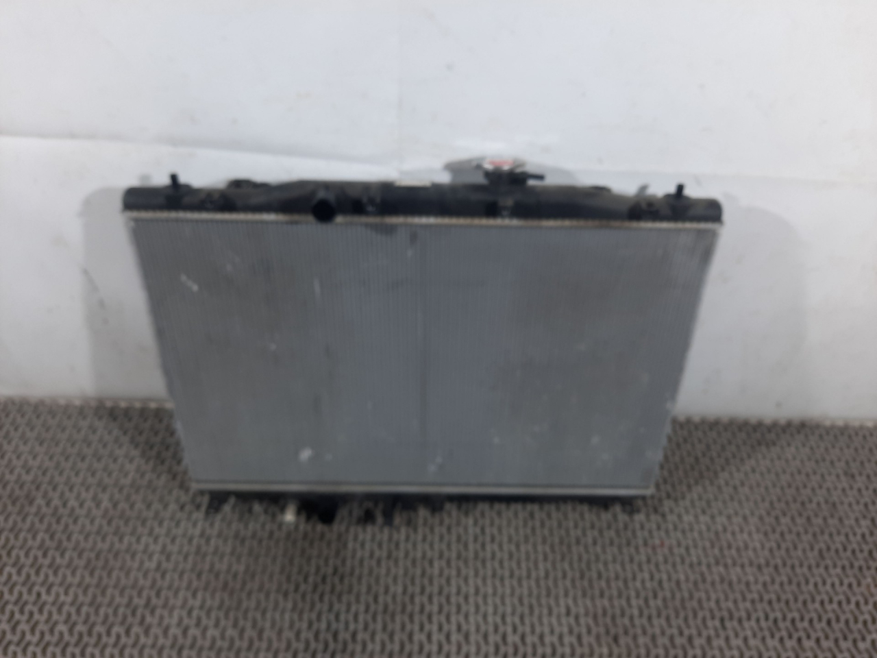 радиатор (основной) Acura RDX 3 поколение 2020, 2.0 л., бензин, АКПП, черный, внедорожник 5 дв., полный привод, AA422136-2852 - фото №1