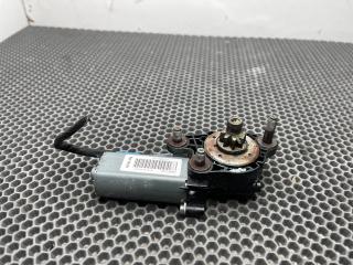 моторчик регулировки сиденья Chevrolet Equinox 3 поколение 2018, 1.5 л., бензин, бежевый, полный привод