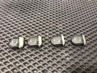 датчик давления в шине Chevrolet TrailBlazer 3 поколение 2021, 1.3 л., бензин, АКПП, черный, полный привод