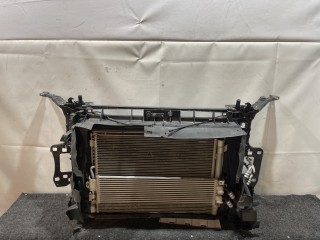 кассета радиаторов Audi Q3 F3 2022, 2.0 л., бензин, АКПП, 3Q0121207B, 5WA959455, 5QM145803, 300121205B