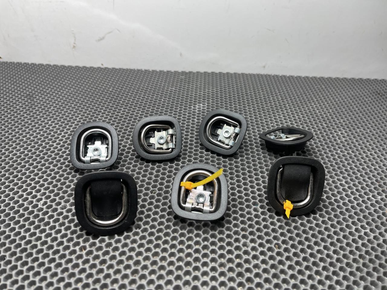 обшивка багажника Chevrolet Equinox 3 поколение 2019, 1.5 л., бензин, АКПП, синий, передний привод - фото №1