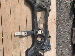балка подвески передняя (подрамник) Audi Q3 F3 2022, 2.0 л., бензин, АКПП
