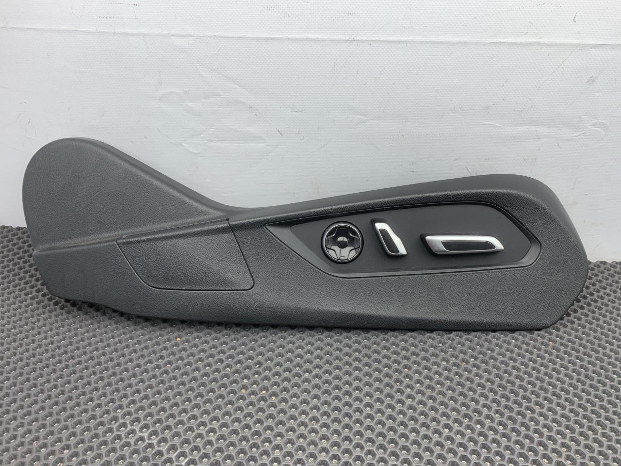 блок управления сиденьем Acura MDX 4 поколение 2022, 3.5 л., бензин, АКПП, серебристый, полный привод - фото №1