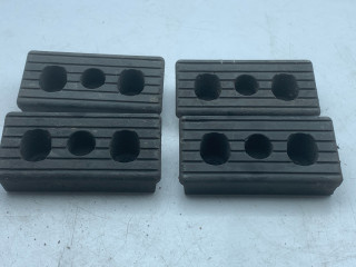 опора под домкрат (поддомкратная подушка) Tesla Model S 1 поколение (2012 - 2016), 0.1 л., электро, АКПП, серый, седан, задний привод