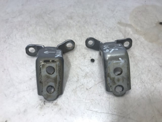 петля двери Acura RDX 3 поколение [рестайлинг] 2021, 2.0 л., бензин, АКПП, серый, внедорожник 5 дв., передний привод