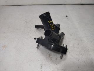 фланец (тройник) системы охлаждения Chevrolet Equinox 3 поколение 2018, 1.5 л., бензин, АКПП, черный, внедорожник 5 дв., полный привод