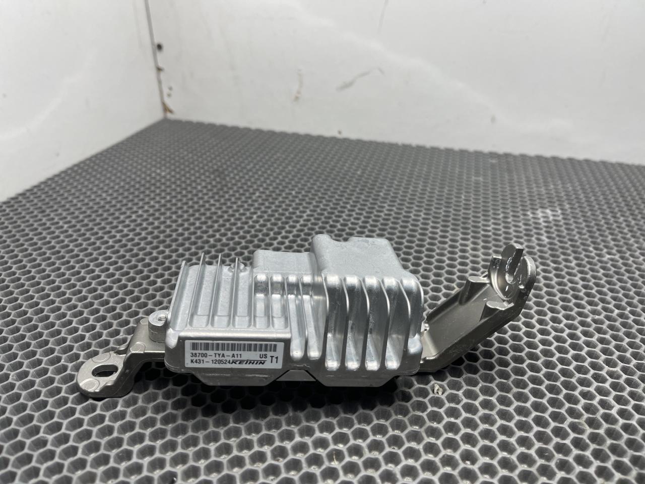 блок управления (другие) Acura MDX 4 поколение 2022, 3.5 л., бензин, АКПП, серебристый, полный привод, 38700-TYA-A11, K431-120524REN - фото №1