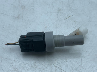 датчик уровня омывающей жидкости Volvo XC60 2 поколение 2023, 2.0 л., бензин, АКПП, белый, внедорожник 5 дв., передний привод, 32328238