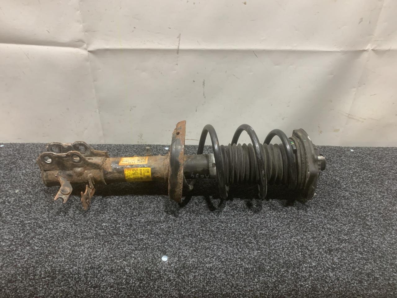 амортизатор передний правый Chevrolet TrailBlazer 3 поколение 2021, 1.3 л., бензин, АКПП, черный, хетчбэк 5 дв., передний привод, 42755598, 7139U75488 - фото №1