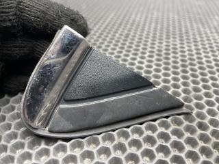 Накладка крыла (уголок зеркала) переднего правого Chevrolet Equinox 3 поколение 2018, 1.5 л., бензин, бежевый, полный привод, 84107341