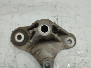 кронштейн КПП Ford Focus 2 поколение [рестайлинг] 2009, 1.8 л., бензин, МКПП, 4M516P093F