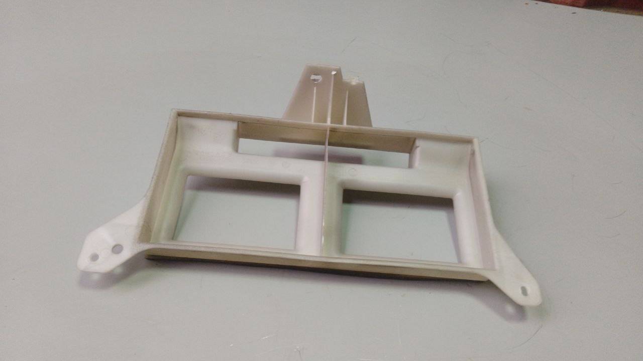 воздухозаборник Chrysler Pacifica 1 поколение (2003 - 2008), 1026070AA - фото №1