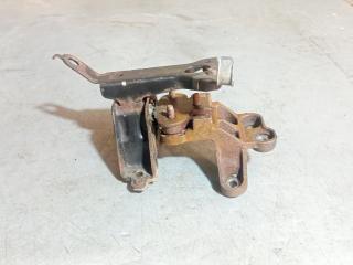 кронштейн двигателя Toyota Aygo 1 поколение (2005 - 2008), 1.0 л., бензин, МКПП, 123720O010, 1237200010