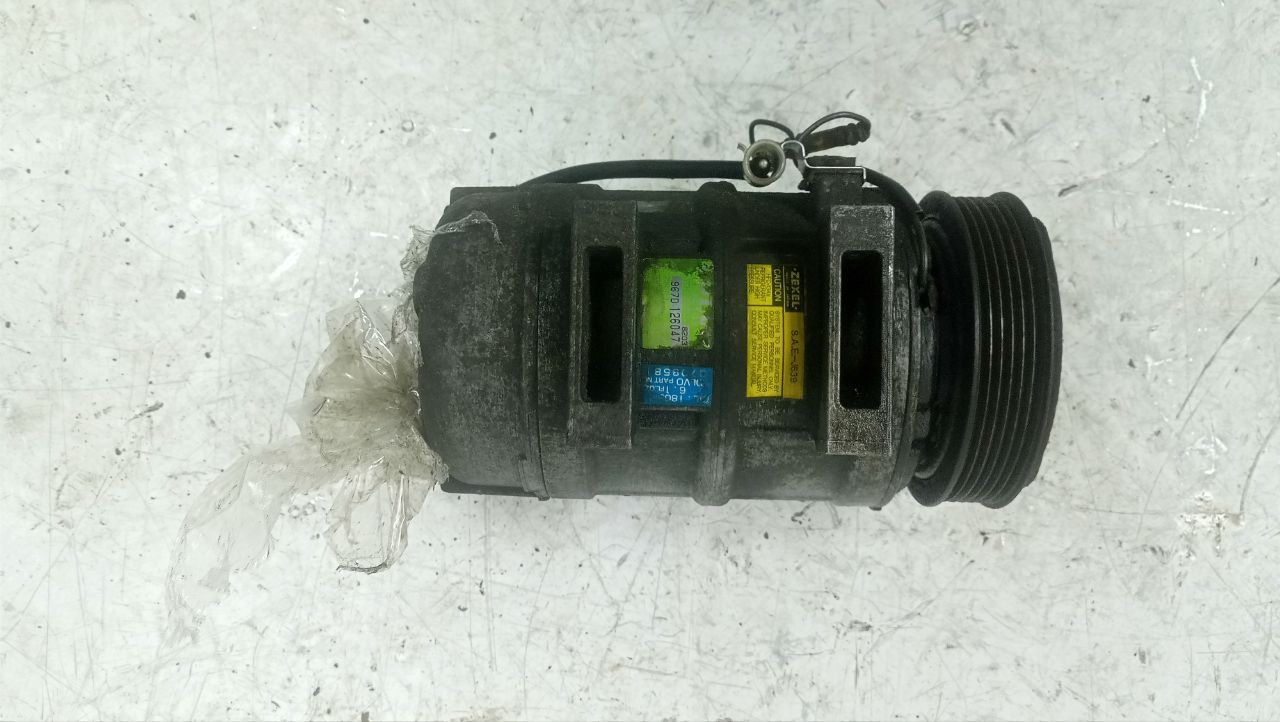 компрессор кондиционера Volvo S60 1 поколение 2003, 2.4 л., бензин, АКПП, 967D126047 - фото №1