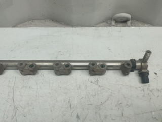 датчик давления топлива в рампе Ford Mondeo 4 поколение [рестайлинг] 2012, 2.0 л., бензин, АКПП, 0261545064, C2Z21970AG9E9F972AA, LR024969