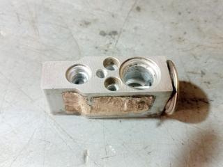 клапан кондиционера Toyota Aygo 1 поколение (2005 - 2008), 1.0 л., бензин, F668674BC, F668674B-C, VDE10QVAF5