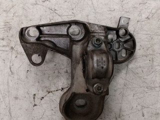 кронштейн двигателя Volkswagen Passat B5 [рестайлинг] (2000 - 2005), 1.8 л., бензин, МКПП, 4B0199352BH1