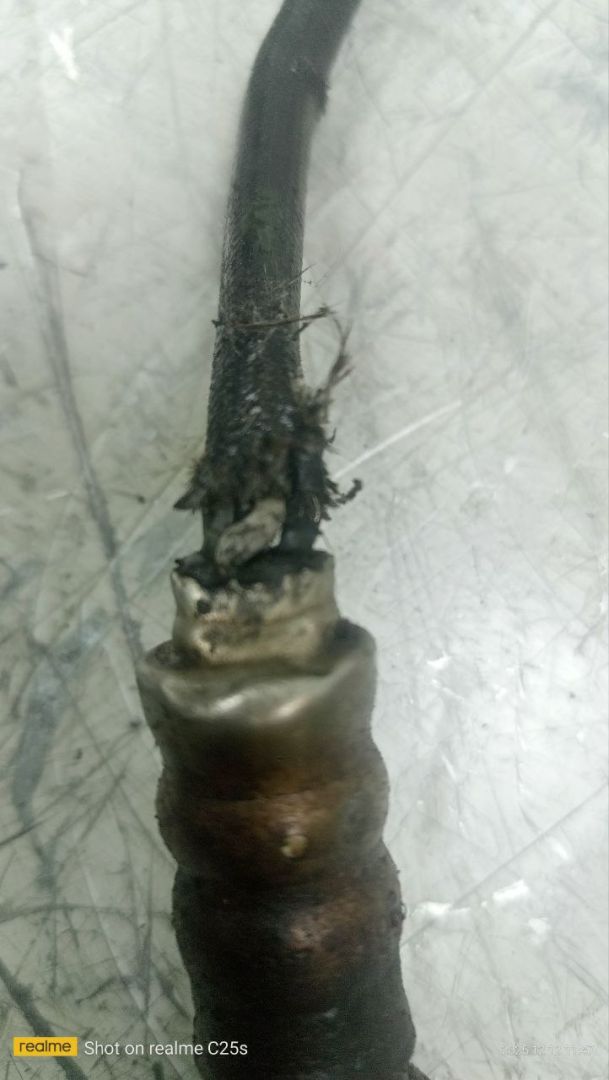 лямбда-зонд Mazda 323 6 поколение (1998 - 2001), 1.6 л., бензин, МКПП - фото №1