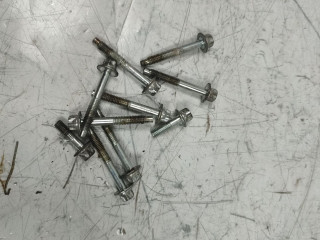 болт Chevrolet Cruze 1 поколение (2009 - 2012), 1.8 л., бензин, АКПП