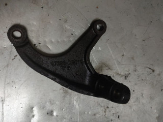 кронштейн двигателя Toyota Avensis 2 поколение (T250) [рестайлинг] (2006 - 2009), 2.0 л., дизель, МКПП, 172930G010