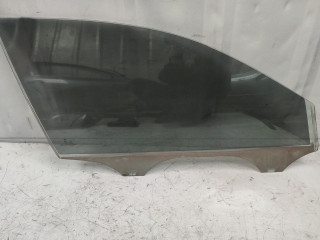 стекло двери передней правой Volkswagen Passat B5 [рестайлинг] (2000 - 2005), 1.8 л., бензин, МКПП