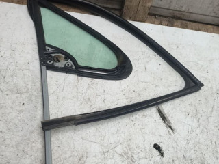 форточка передняя левая Peugeot 307 1 поколение 2003