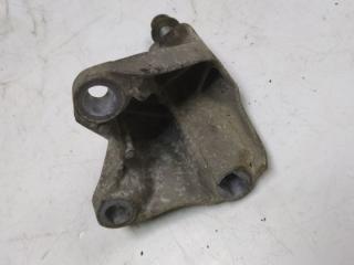 кронштейн КПП Ford Focus 1 поколение (1998 - 2001), 1.6 л., бензин, 98AB7M125BE, 98AB-7M125-BE