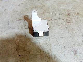 блок управления центральным замком Toyota Corolla Verso 2 поколение AR10 (2004 - 2007), 897410F010, 61B168000, 10R021776